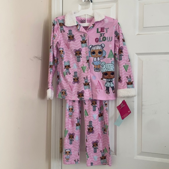 NWT LOL Surprise Christmas 🎅🎄PJs - various sizes - Picture 1 of 9